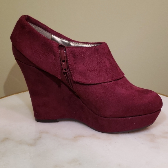 Mossimo Wedge bootie - Picture 3 of 8